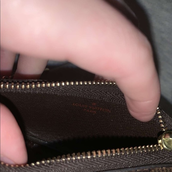 Louis Vuitton key pouch for sale !!! - Picture 3 of 4